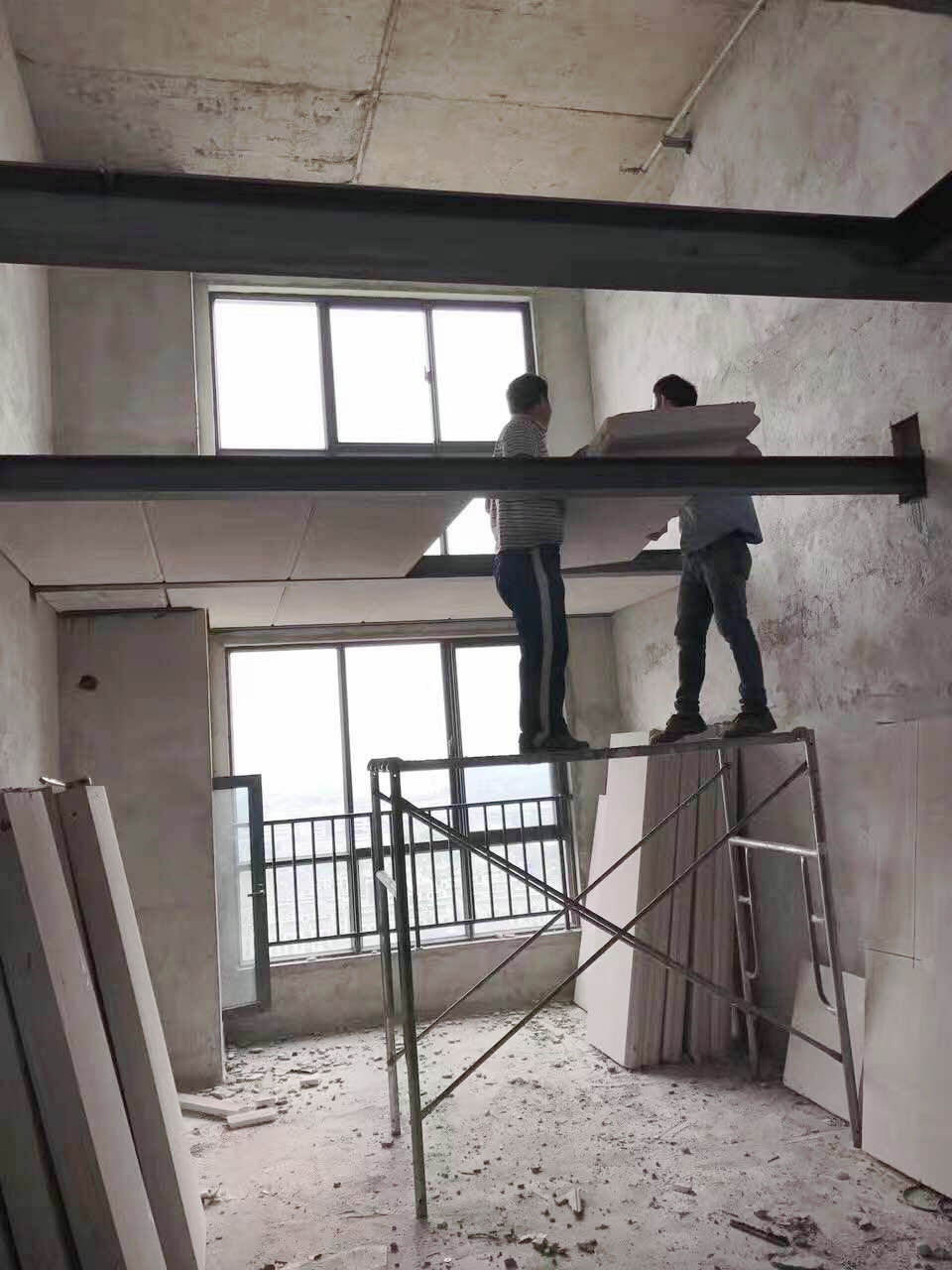 alc<a href='http://www.desiccant.net.cn/cp/e/' target='_blank'><u>樓板</u></a>價格