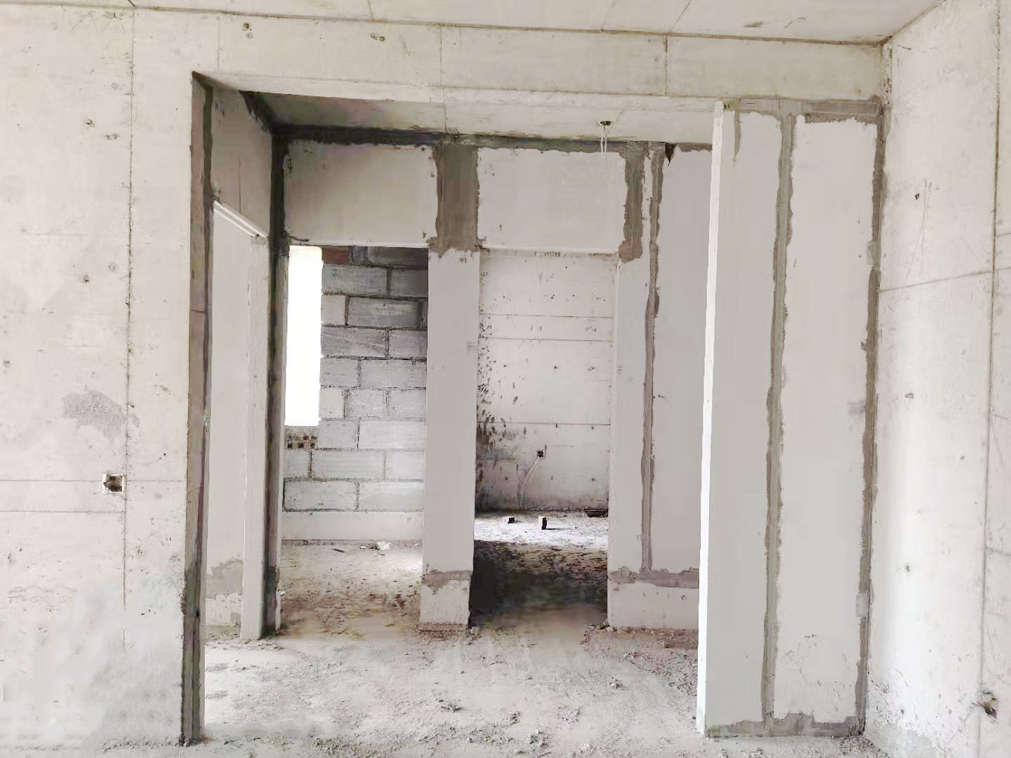 100厚蒸壓加氣混凝土板用于衛生間隔墻做法詳圖